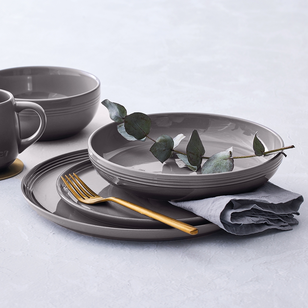 Le Creuset -  Dinner Plate  27 cm - COUPE Le Creuset -  Dinner Plate  27 cm - COUPE