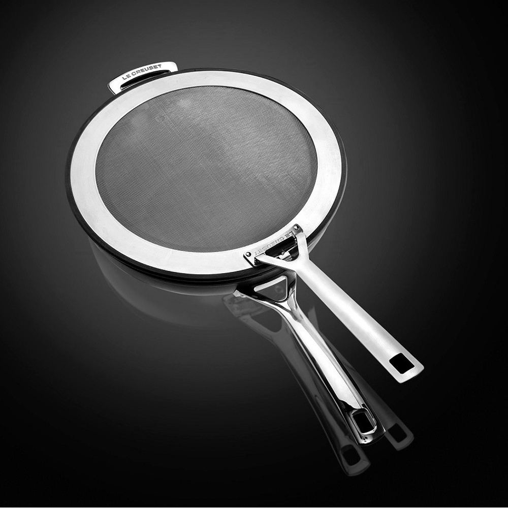 Le Creuset - Splatter Guard available in 2 Sizes Le Creuset - Splatter Guard available in 2 Sizes