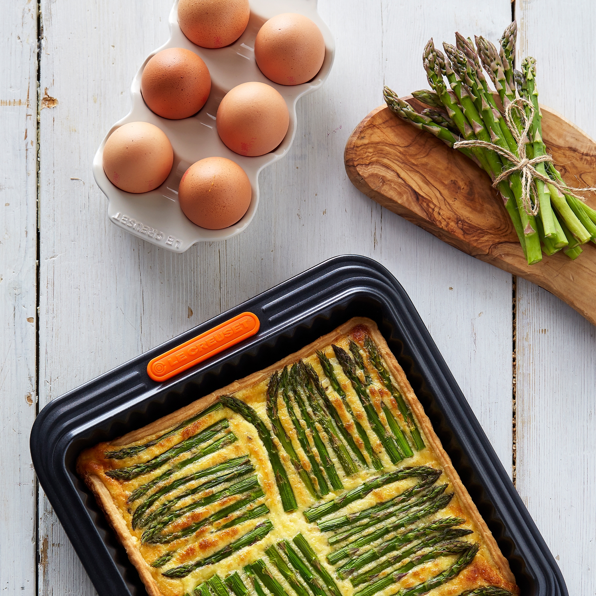 Le Creuset - Square Cake Tin 23 cm Le Creuset - Square Cake Tin 23 cm