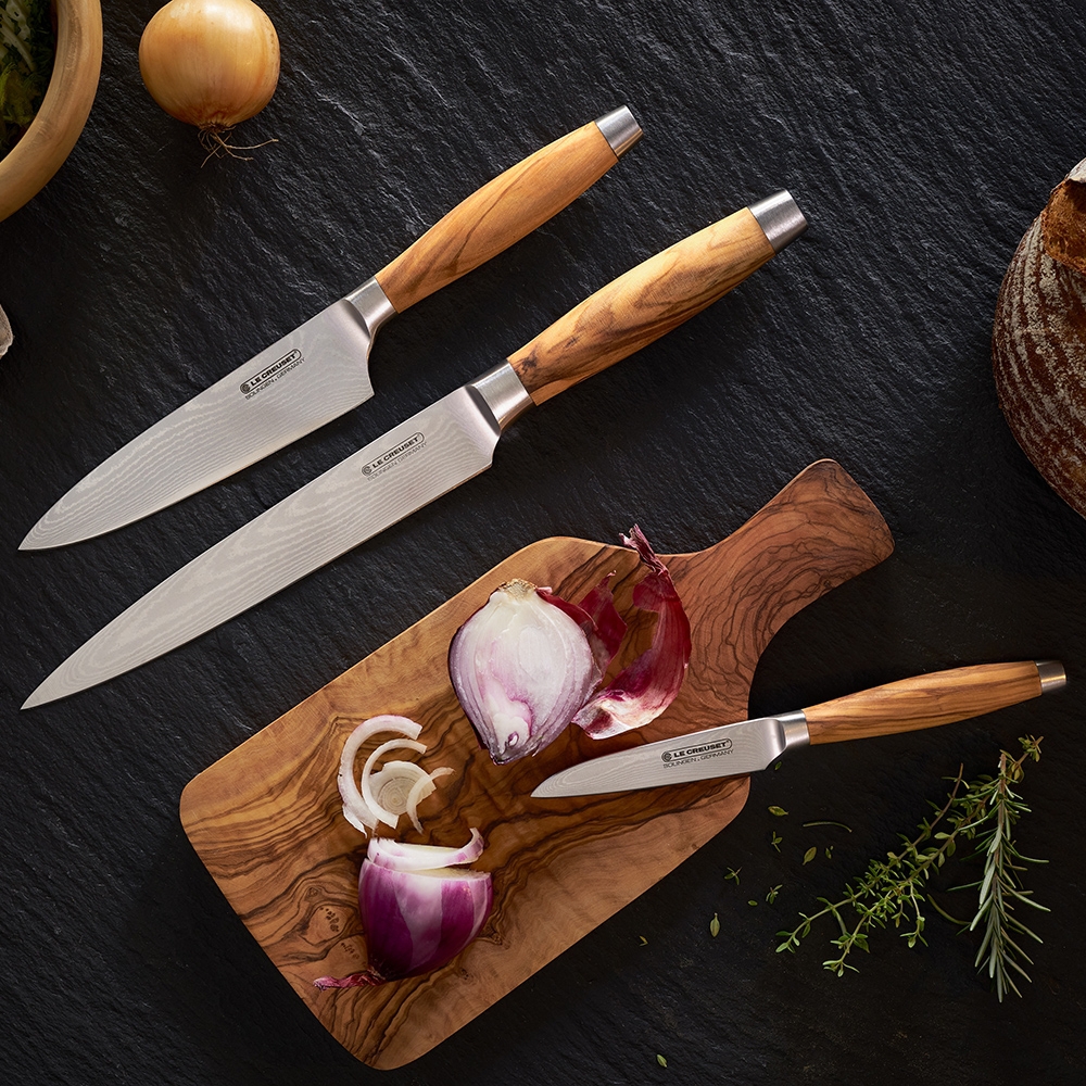 nedbryder respekt Palads Le Creuset - Chef's Knife 15 cm Olive Wood Handle