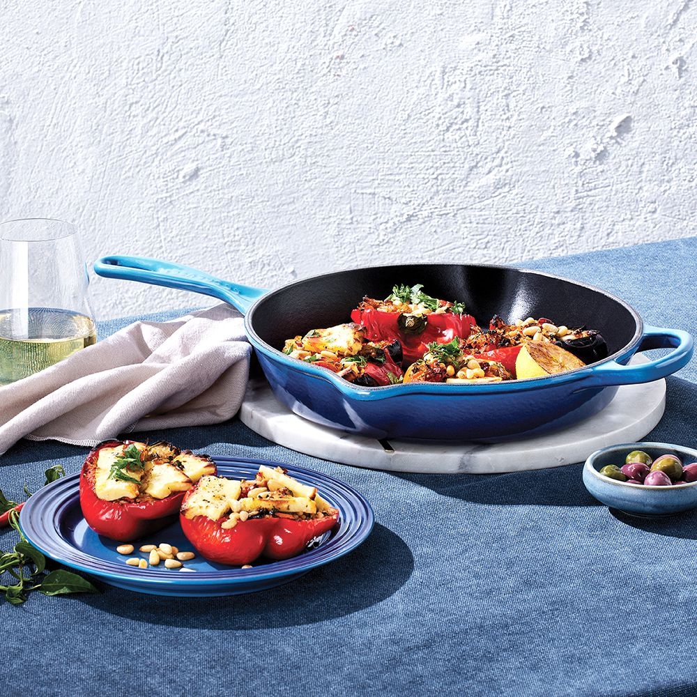 Le Creuset - Signature Cast Iron Skillet 26 cm - High Le Creuset - Signature Cast Iron Skillet 26 cm - High