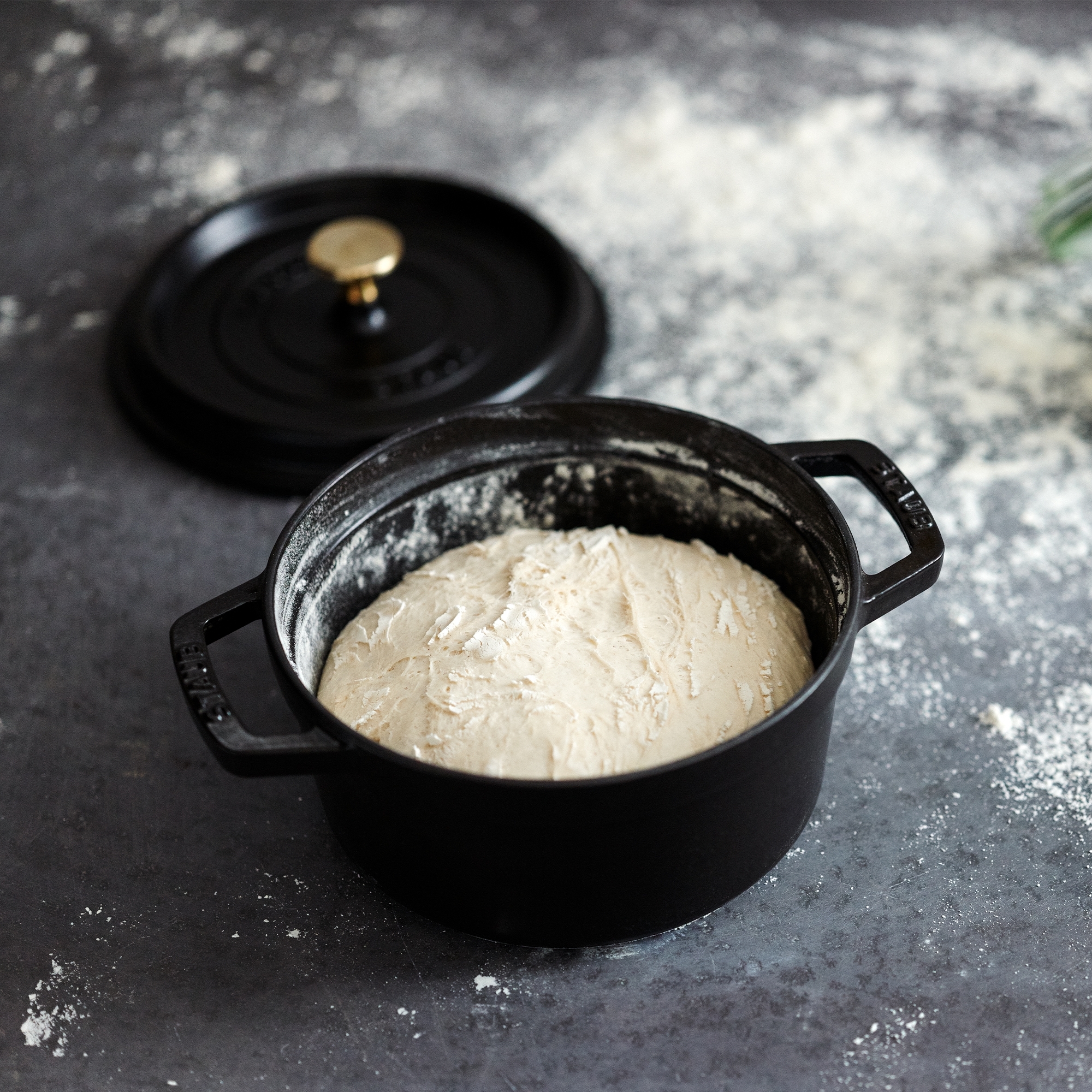 STAUB - Cocotte | round | 16 cm | Black