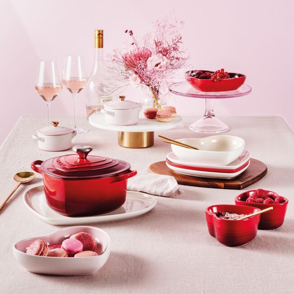 Le Creuset Herzteller 23 cm, herzförmiger Servierteller