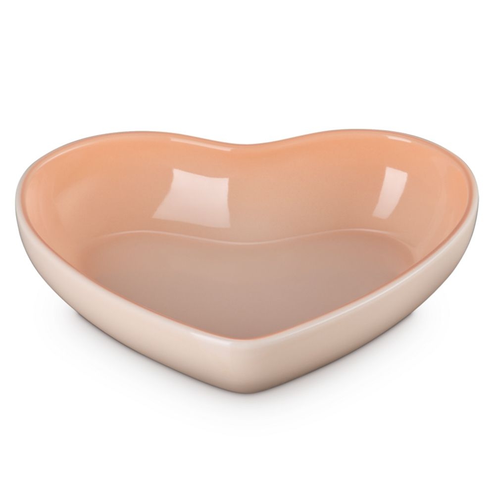 Le Creuset 30 cm heart-shaped serving bowl in peach