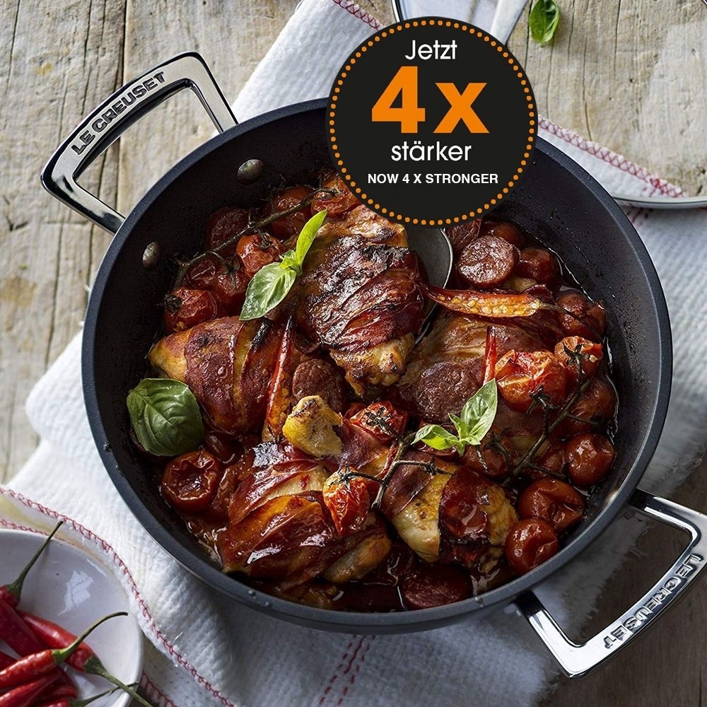 Le Creuset - Aluminium Profipfanne mit Glasdeckel - Antihaft Le Creuset - Aluminium Profipfanne mit Glasdeckel - Antihaft