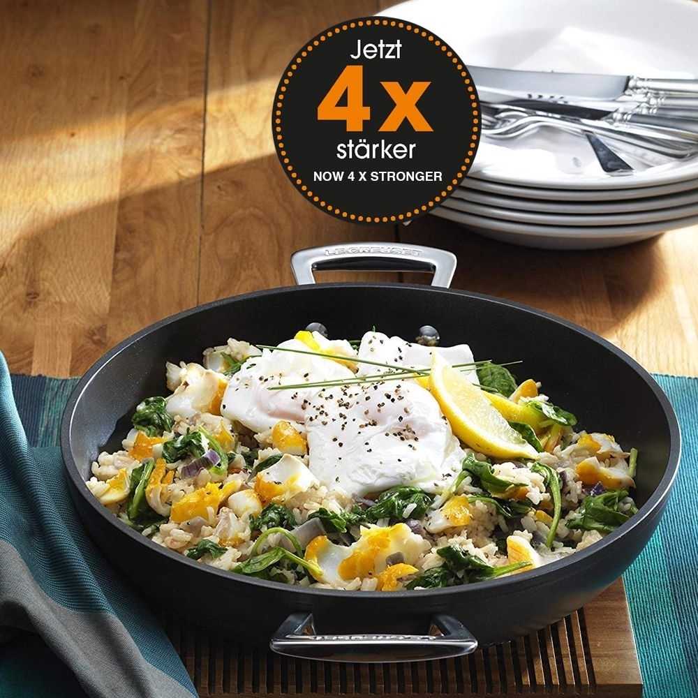 Le Creuset - Aluminium Profipfanne mit Glasdeckel - Antihaft Le Creuset - Aluminium Profipfanne mit Glasdeckel - Antihaft