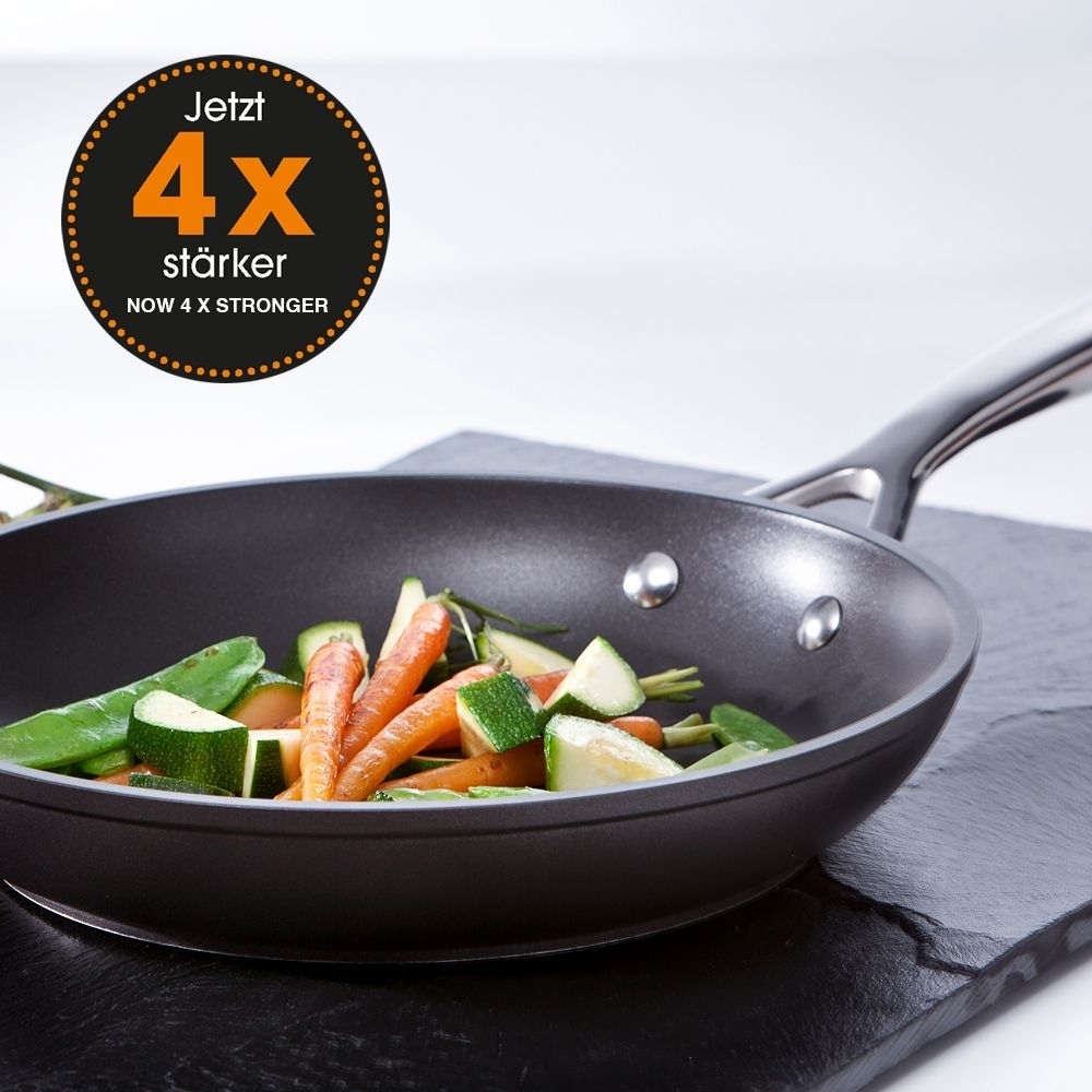 Le Creuset - Aluminium Pfanne flach - Antihaft Le Creuset - Aluminium Pfanne flach - Antihaft