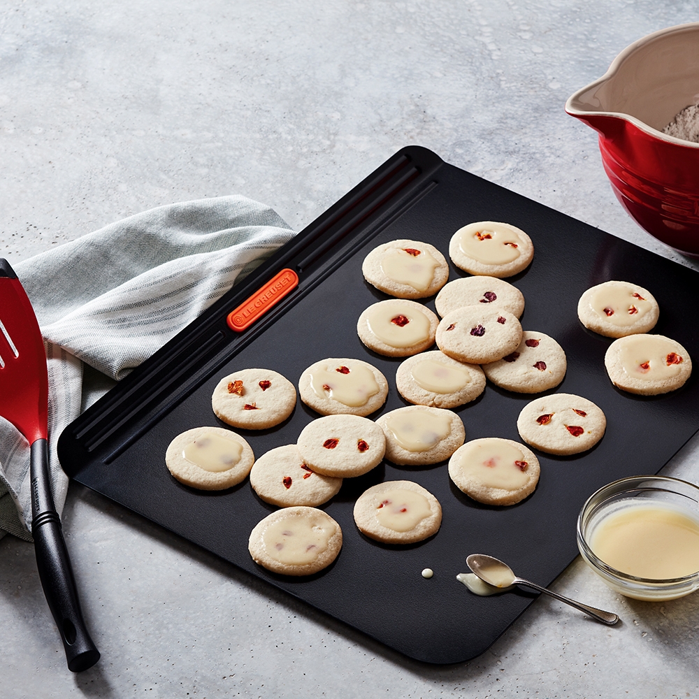 Le Creuset - Insulated Cookie Sheet