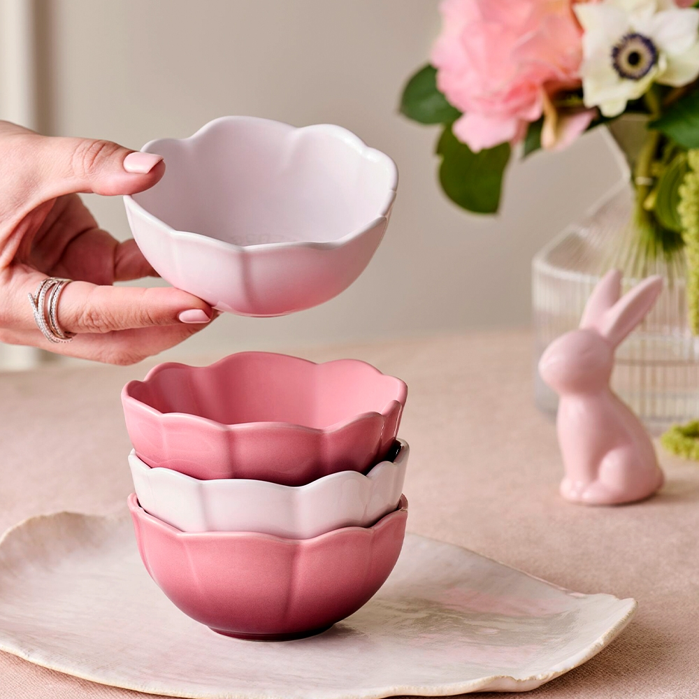 Le Creuset - Set of 4 Flower Bowls | Pink
