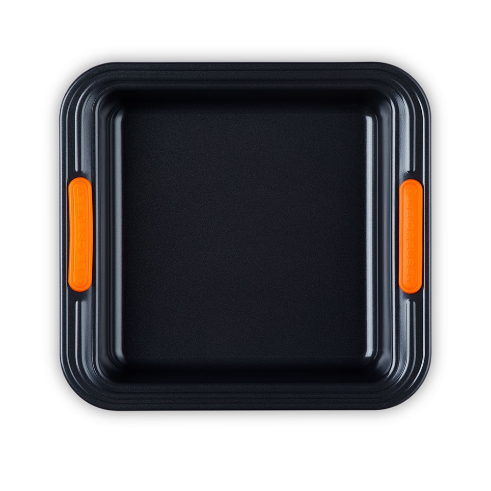 Le Creuset - Square Cake Tin 23 cm Le Creuset - Square Cake Tin 23 cm