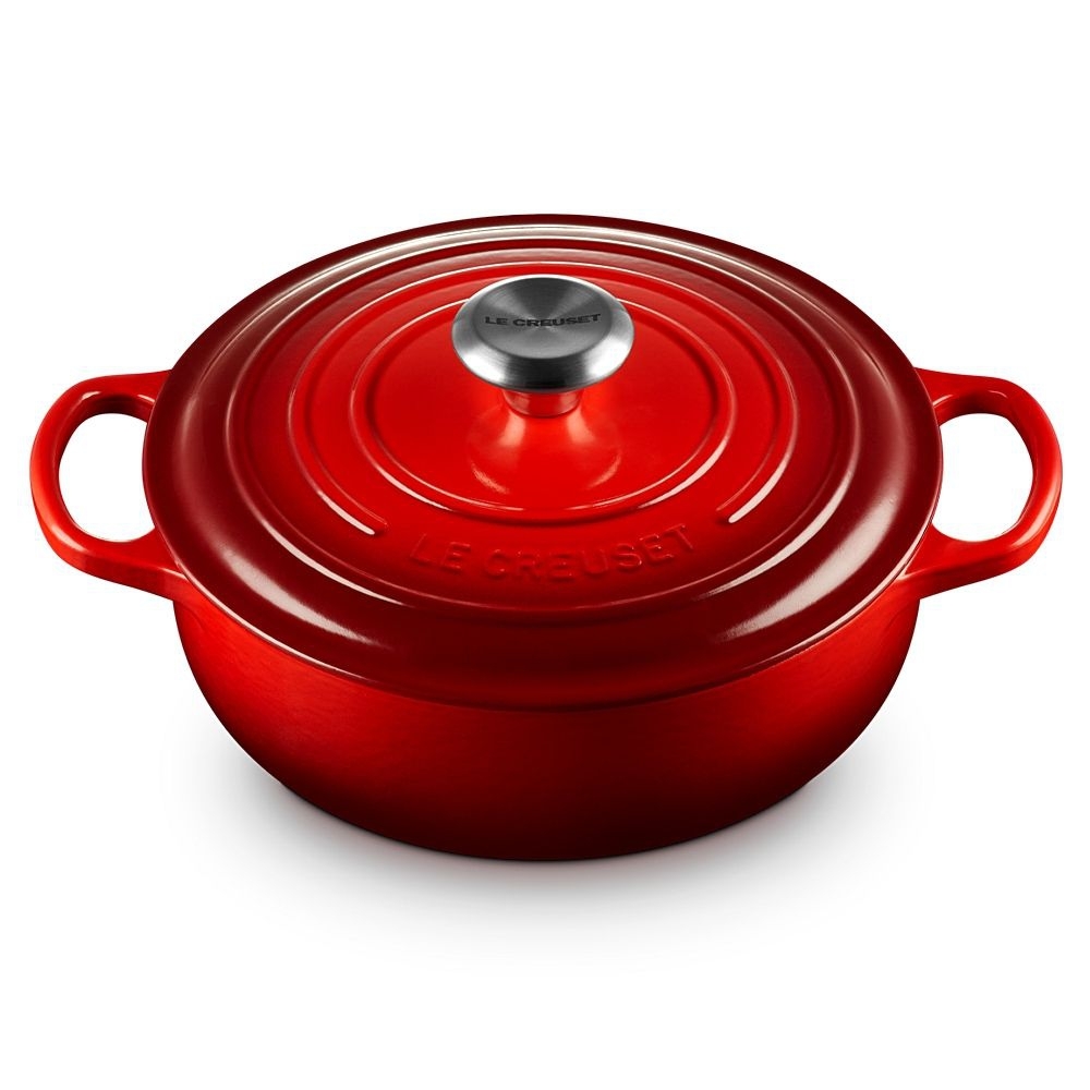 Le Creuset - set of 3 - Sauté pan Signature, Multimat, Classic Square Dish Le Creuset - set of 3 - Sauté pan Signature, Multimat, Classic Square Dish