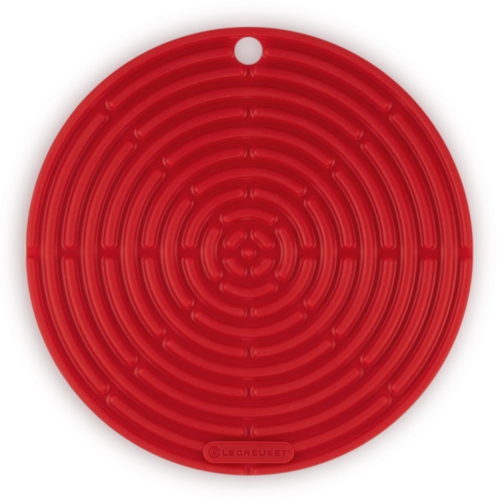 Le Creuset - 3-teiliges Set - Sauteuse Signature, runder Topflappen, quad. Auflaufform klassik