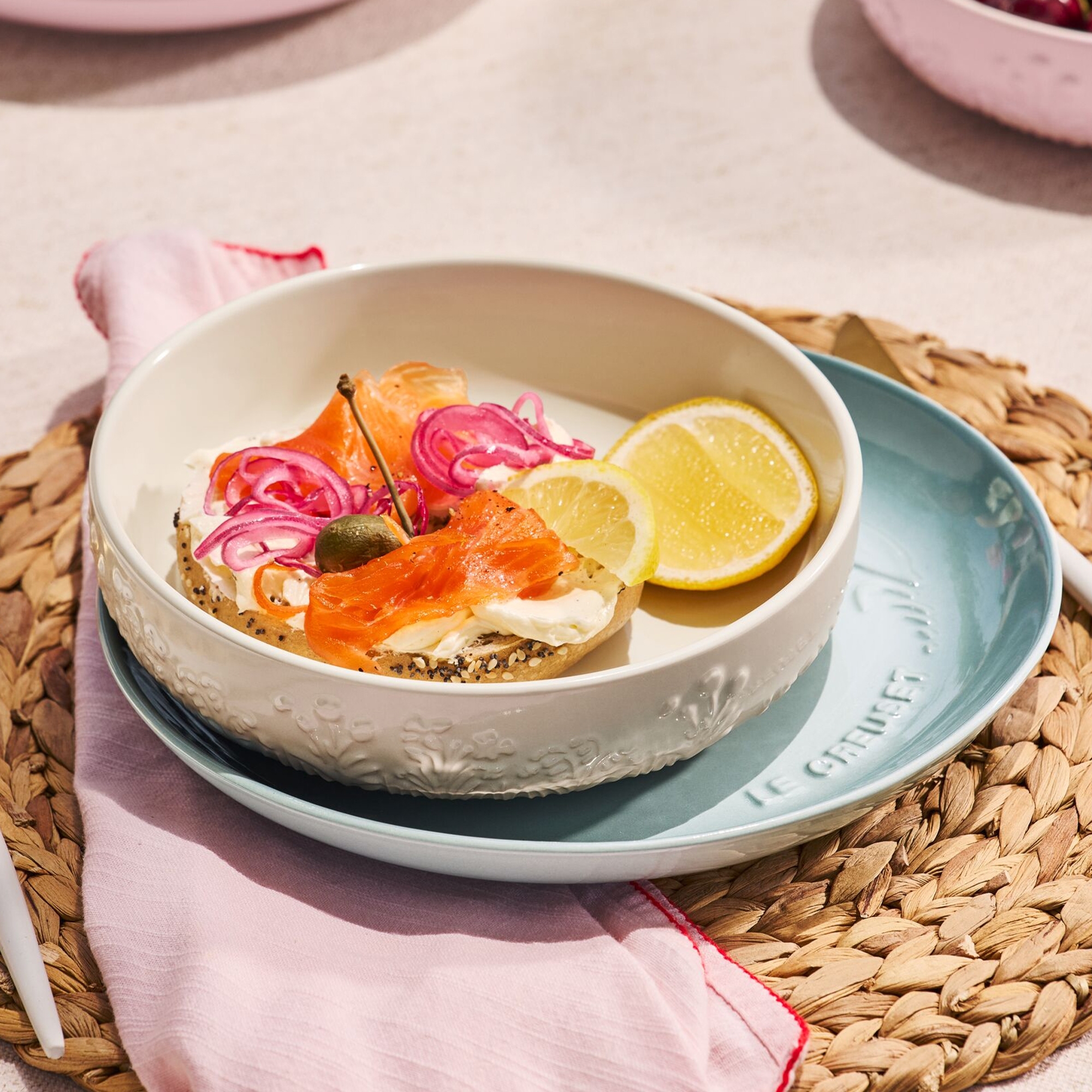 Le Creuset - Bowl 18 cm - Jardin - Meringue Le Creuset - Bowl 18 cm - Jardin - Meringue