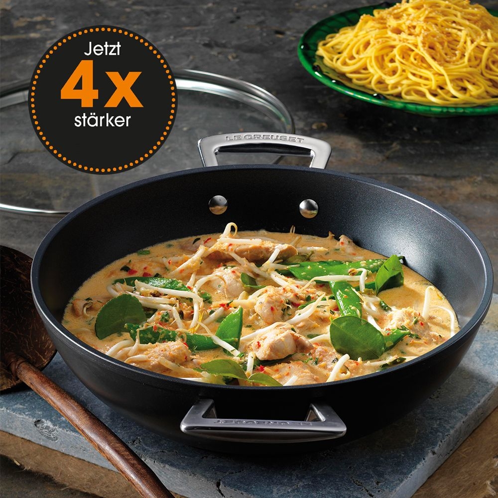 Le Creuset - Toughened Non-Stick 32 cm Wok Le Creuset - Toughened Non-Stick 32 cm Wok