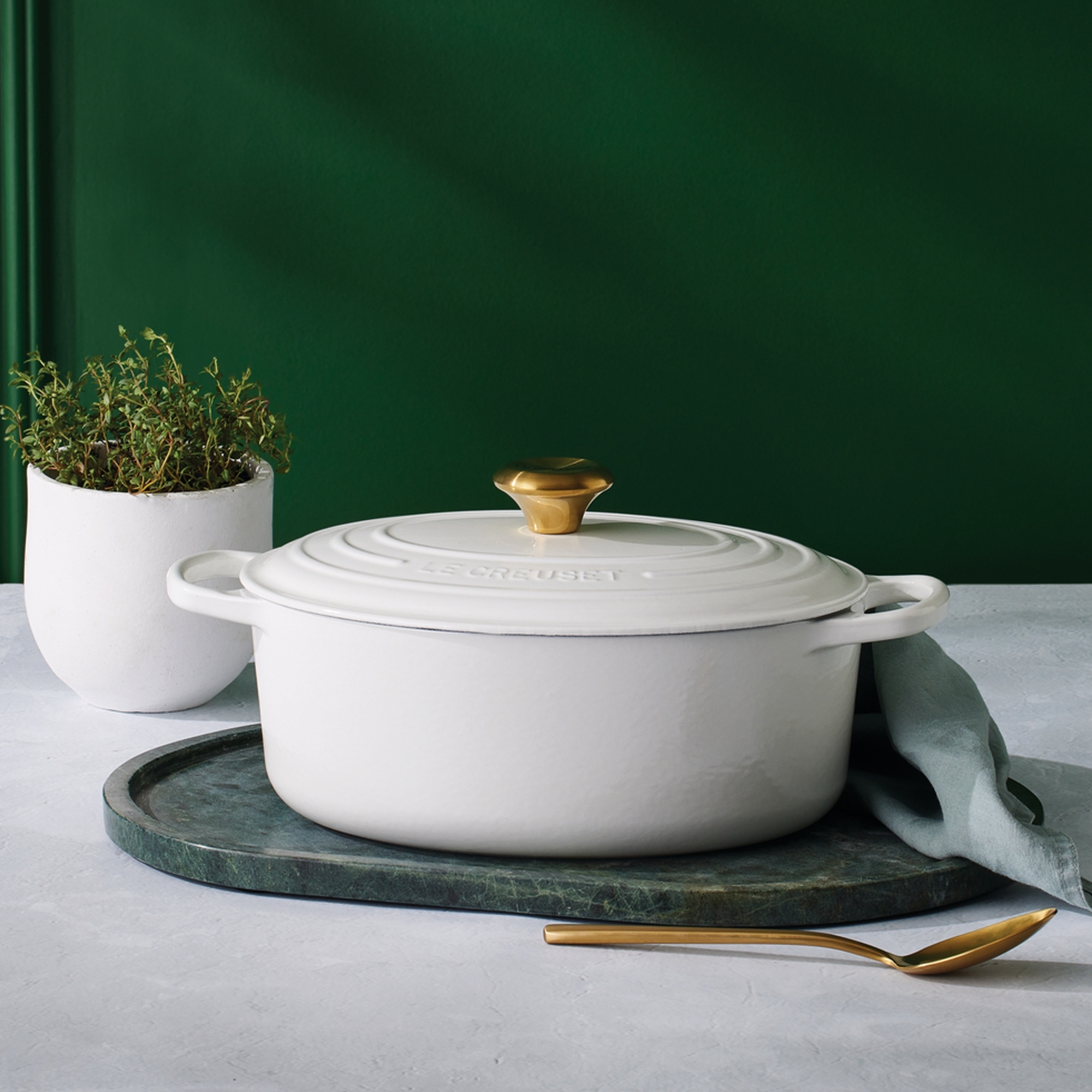 Le Creuset - Signature Bräter oval Le Creuset - Signature Bräter oval