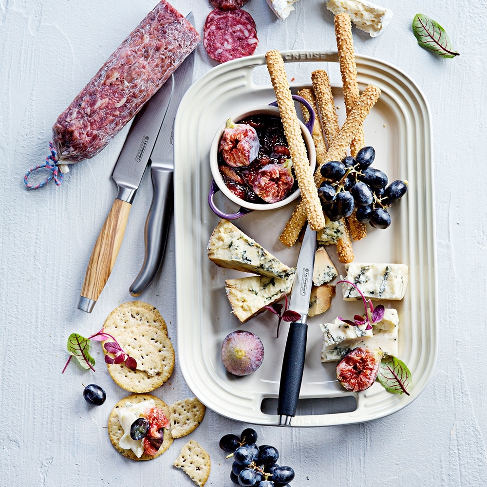 Le Creuset - Vegetable Knife Phenolic Handle Le Creuset - Vegetable Knife Phenolic Handle