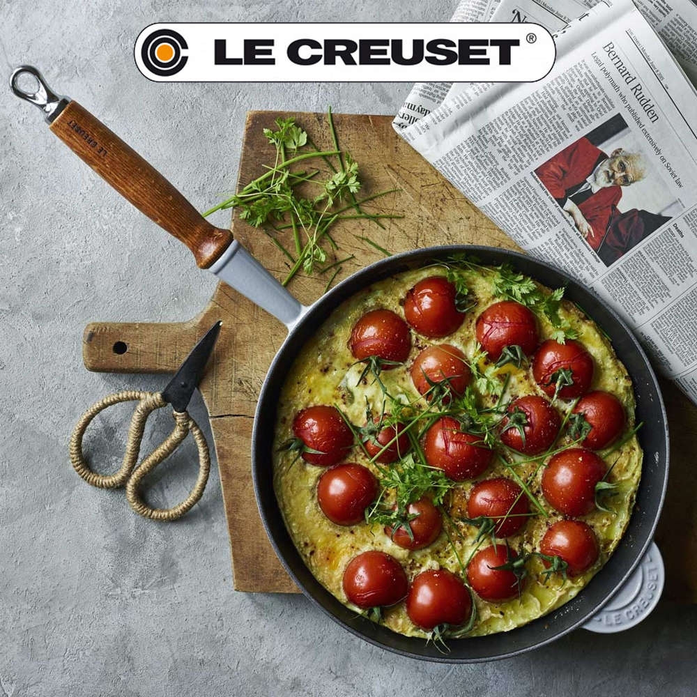 Le Creuset - Frypan with wooden handle - 28 cm