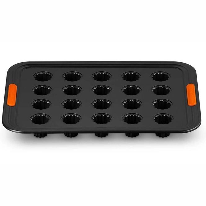 Le Creuset - Mini Cannelé Tray 20 Le Creuset - Mini Cannelé Tray 20
