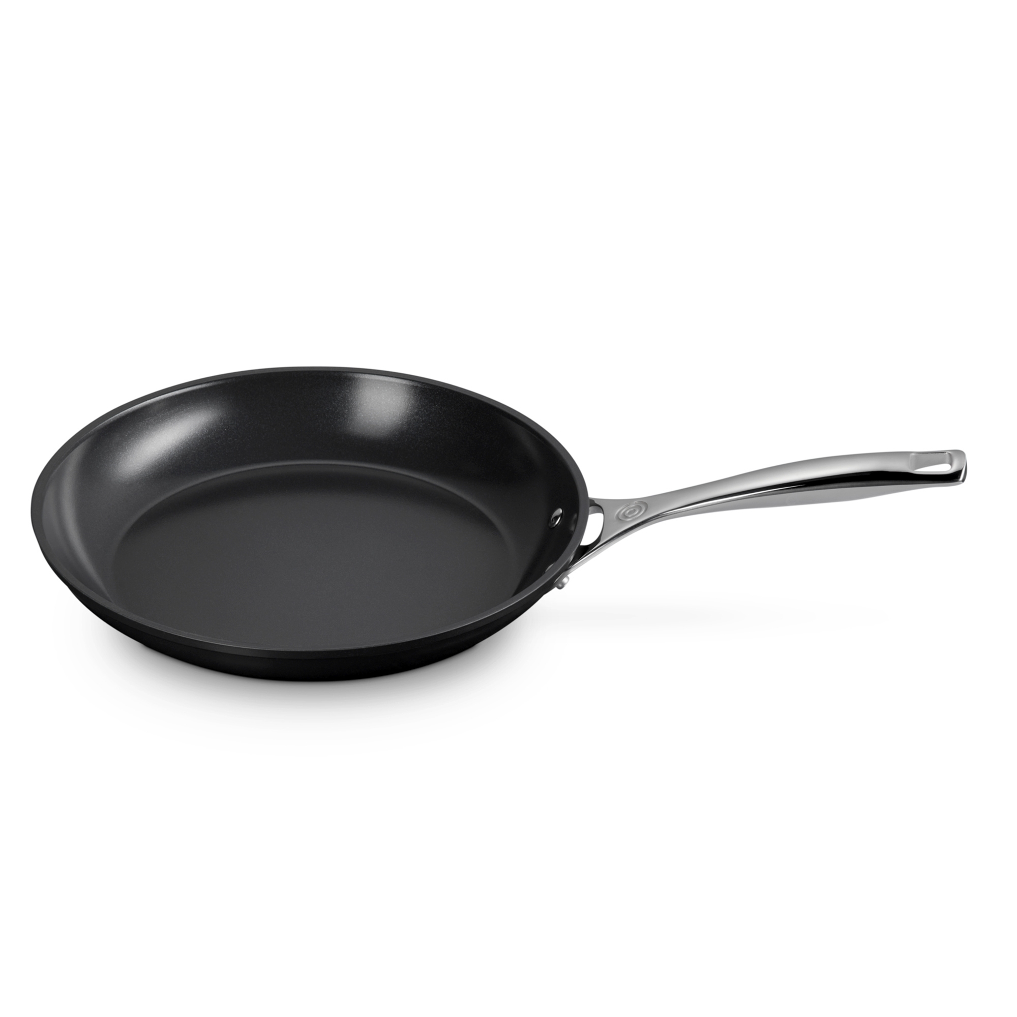 Le Creuset - 2-piece flat pan set 24 & 28 cm - Essential Non-Stick Ceramic Le Creuset - 2-piece flat pan set 24 & 28 cm - Essential Non-Stick Ceramic